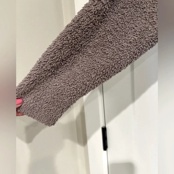 Barefoot Dreams Cozy Gray Cardigan - Picture 7 of 7